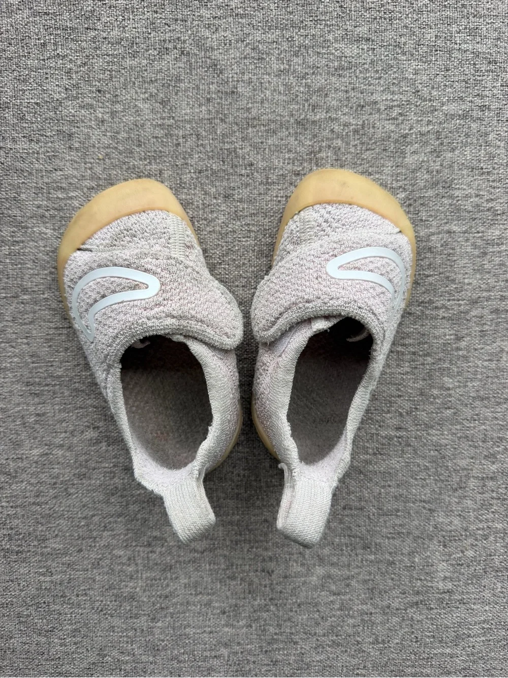 Nike Kids Slip-On Sneakers in Light Pink and Tan - Picture 2 of 6